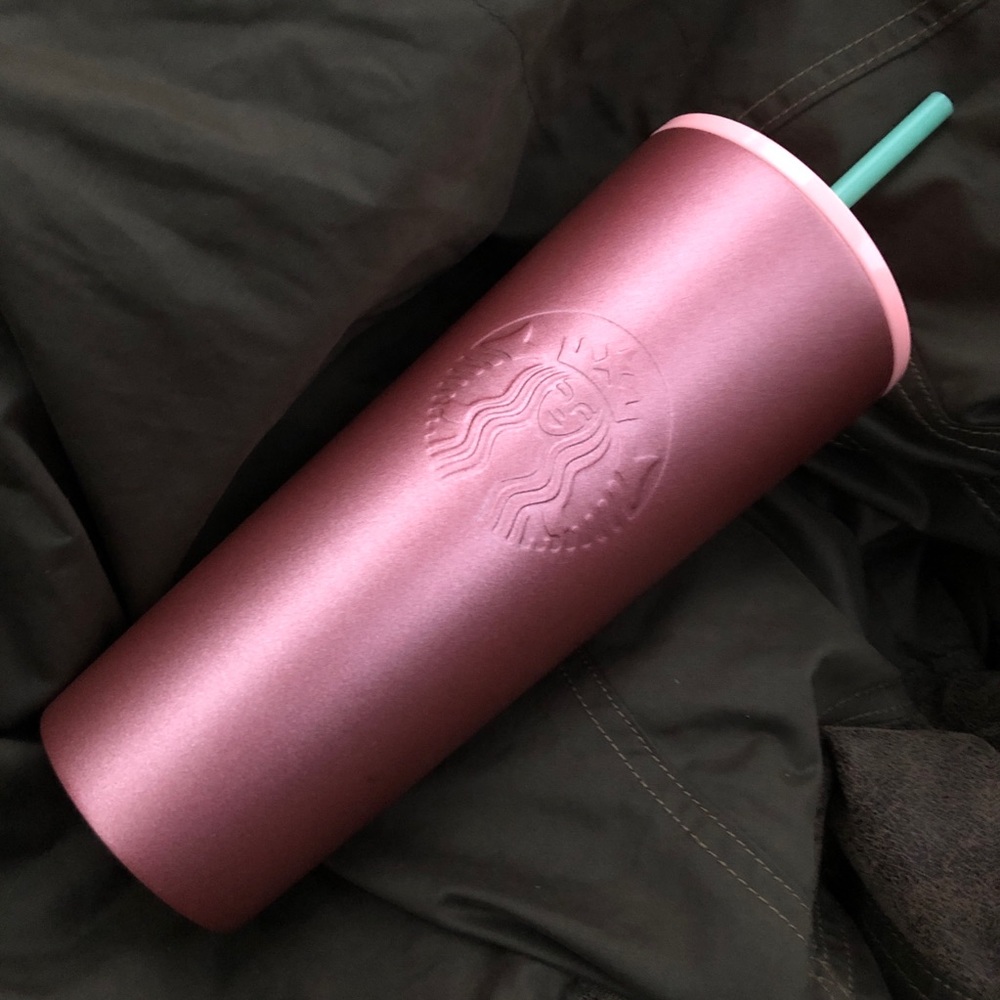 NWT Rose Gold Matte Starbucks Valentine 2020 24oz